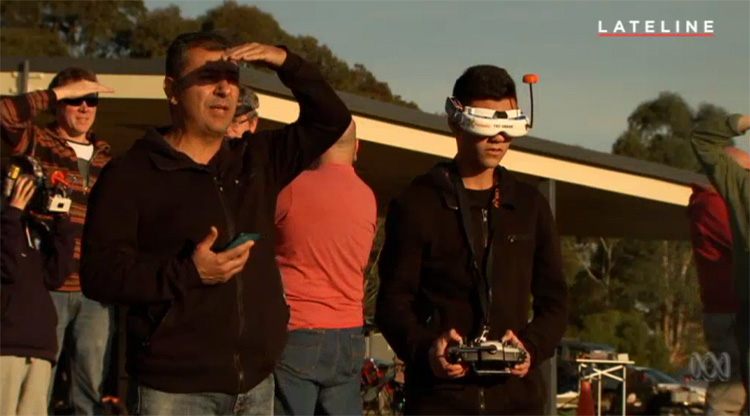 FPV race piloot scheurt over parcours Australian Drone Nationals